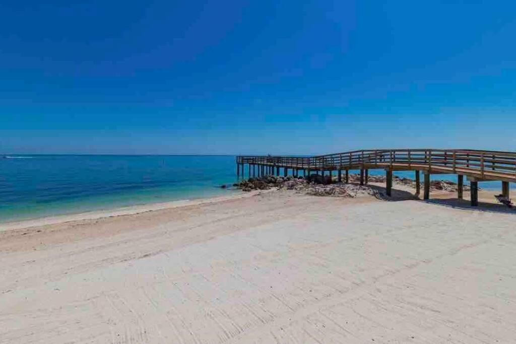 Your Happy Place On The Beach! Key Colony Beach Exteriör bild